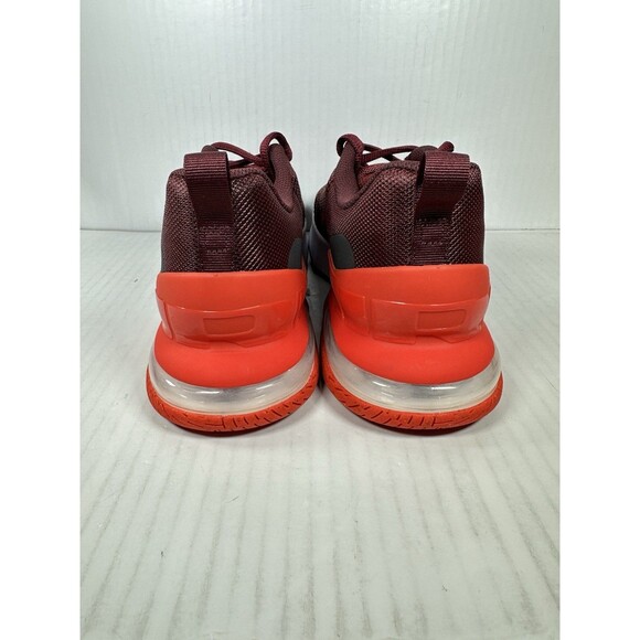 Athletic_Shoes
